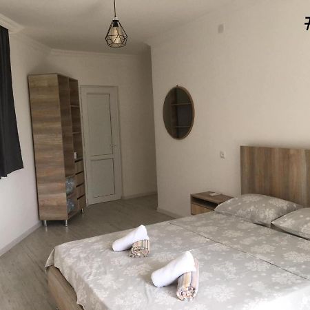 Rezo'S House Hotel Kvariati Eksteriør billede